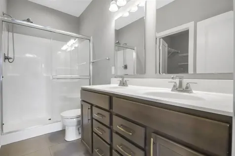 932 Anise Lane Bowling Green KY 42104