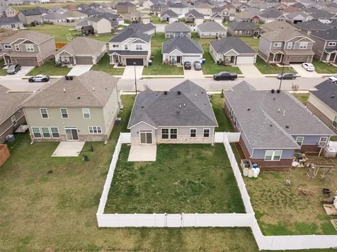 932 Anise Lane Bowling Green KY 42104