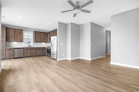 932 Anise Lane Bowling Green KY 42104