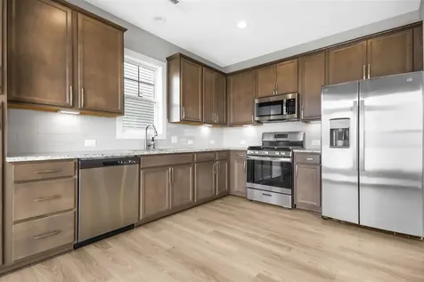932 Anise Lane Bowling Green KY 42104