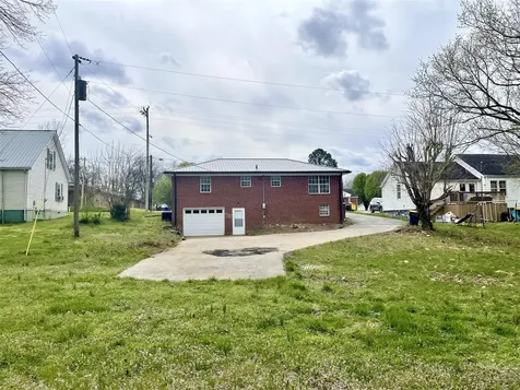 277 E Green Street Lewisburg KY 42256