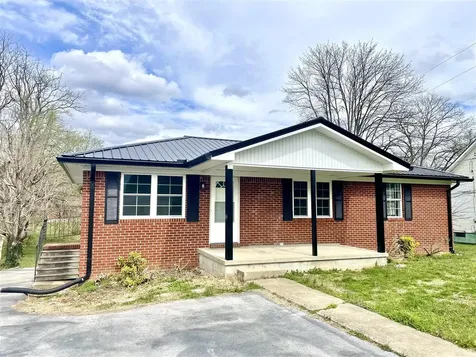 277 E Green Street Lewisburg KY 42256