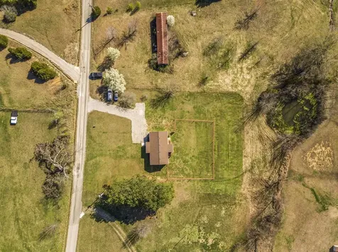 496 Dock Parrish Road Roundhill KY 42275