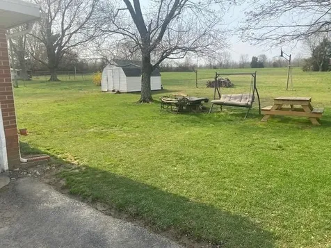 4713 Highway 431 Belton KY 42324