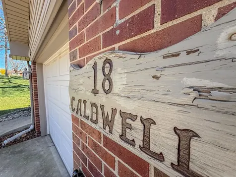 18 Caldwell Street Munfordville KY 42765