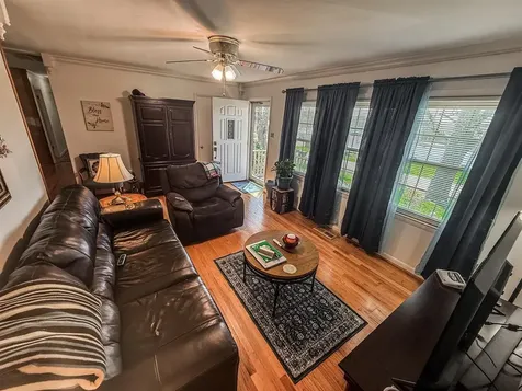 18 Caldwell Street Munfordville KY 42765