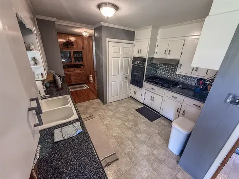 18 Caldwell Street Munfordville KY 42765