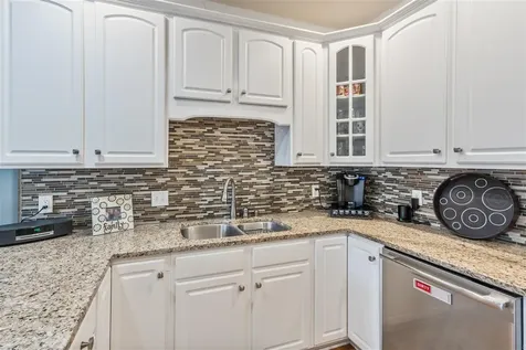1092 Pepperidge Drive Bowling Green KY 42103