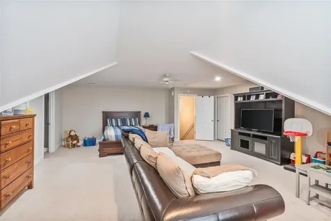 1092 Pepperidge Drive Bowling Green KY 42103