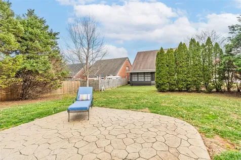 1092 Pepperidge Drive Bowling Green KY 42103