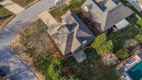 1092 Pepperidge Drive Bowling Green KY 42103