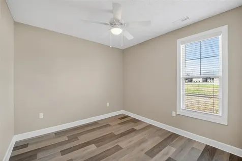 3069 Gunsmoke Trail Way Bowling Green KY 42101