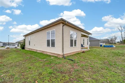3069 Gunsmoke Trail Way Bowling Green KY 42101