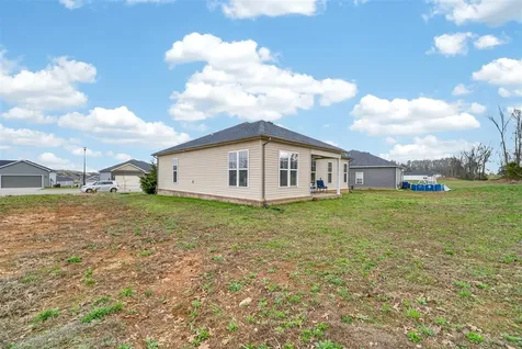 3069 Gunsmoke Trail Way Bowling Green KY 42101