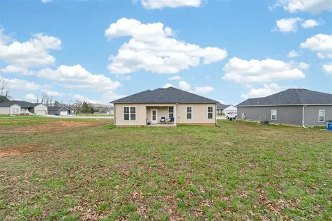 3069 Gunsmoke Trail Way Bowling Green KY 42101
