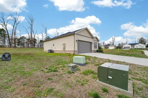 3069 Gunsmoke Trail Way Bowling Green KY 42101
