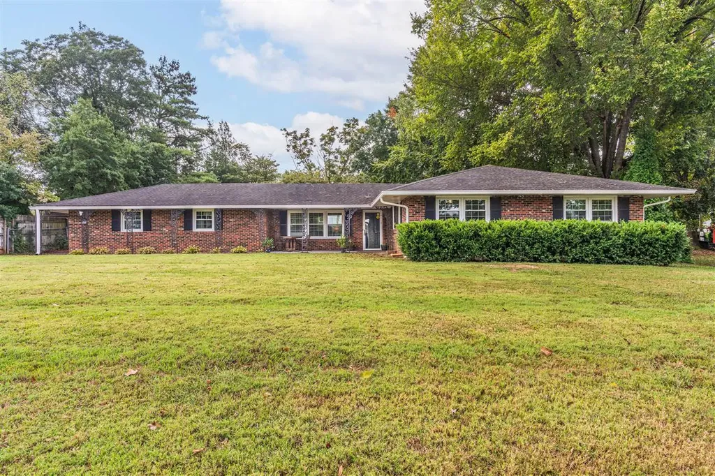 Bowling Green KY, 4617 Maple Lane