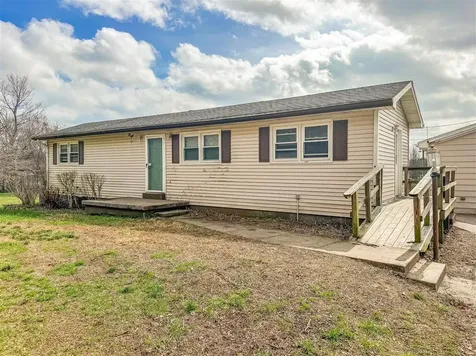 156 E Harmons Ferry Road Utica KY 42376