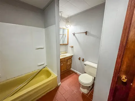 156 E Harmons Ferry Road Utica KY 42376