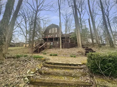 932 Catfish Lane Scottsville KY 42164