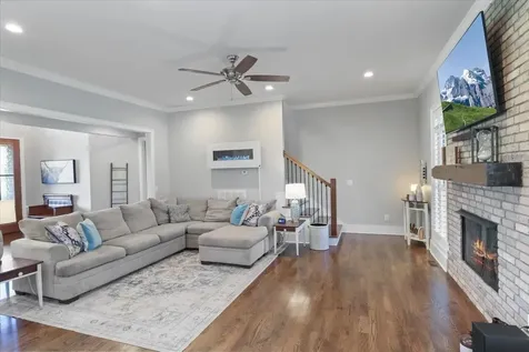 90 Pikes Peak Way Bowling Green KY 42104