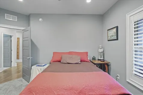 90 Pikes Peak Way Bowling Green KY 42104