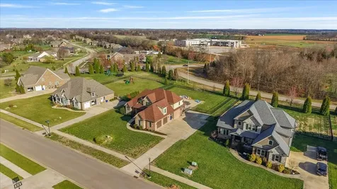 90 Pikes Peak Way Bowling Green KY 42104