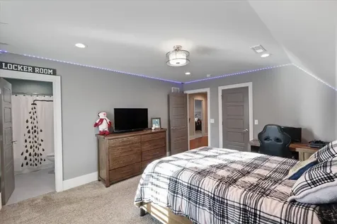 90 Pikes Peak Way Bowling Green KY 42104