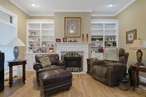 1401 Apollo Court Bowling Green KY 42104