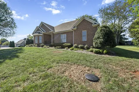 1401 Apollo Court Bowling Green KY 42104