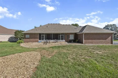 1401 Apollo Court Bowling Green KY 42104
