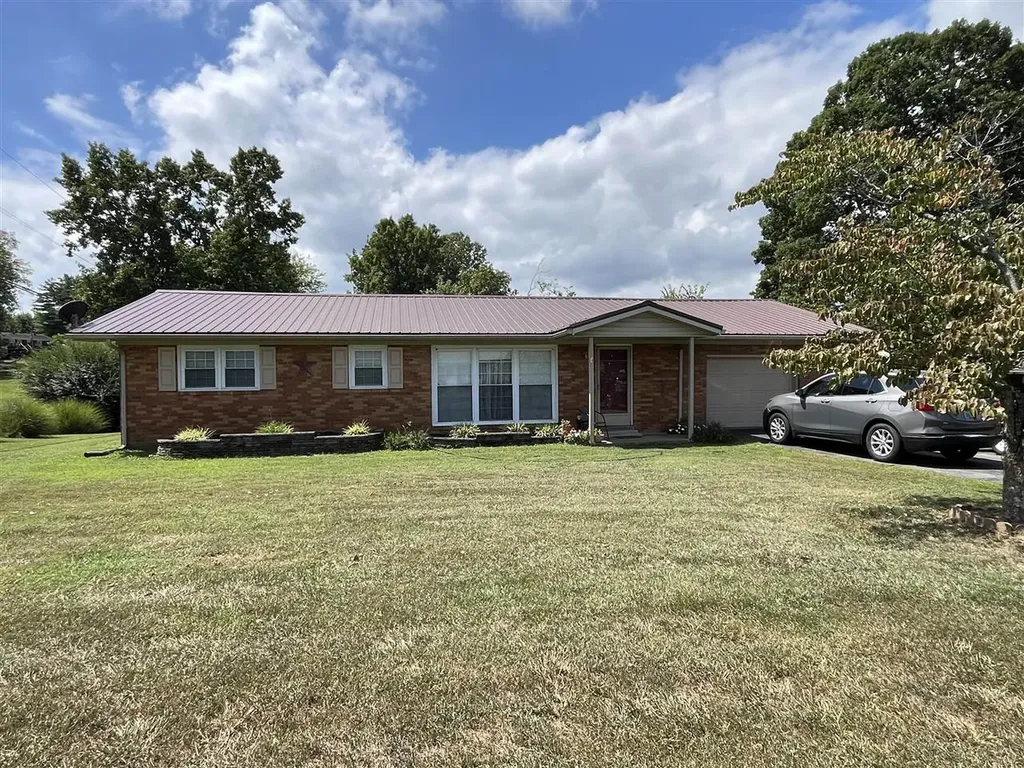 659 Woodland Circle Drive Scottsville KY 42164