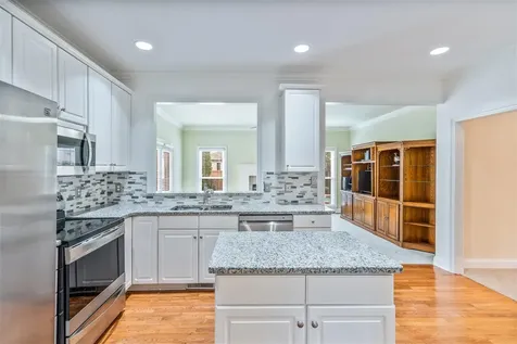 1104 St Andrews Circle Bowling Green KY 42103