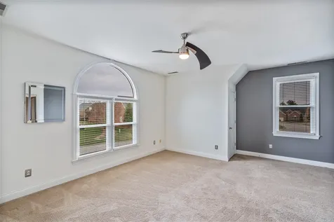 1104 St Andrews Circle Bowling Green KY 42103