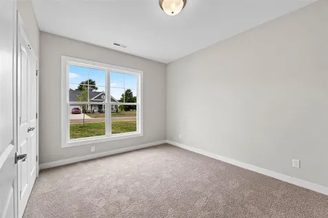 1303 Warrior Lane Bowling Green KY 42104
