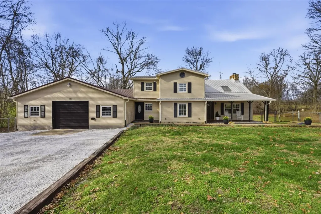 191 Evans Road Woodburn KY 42170