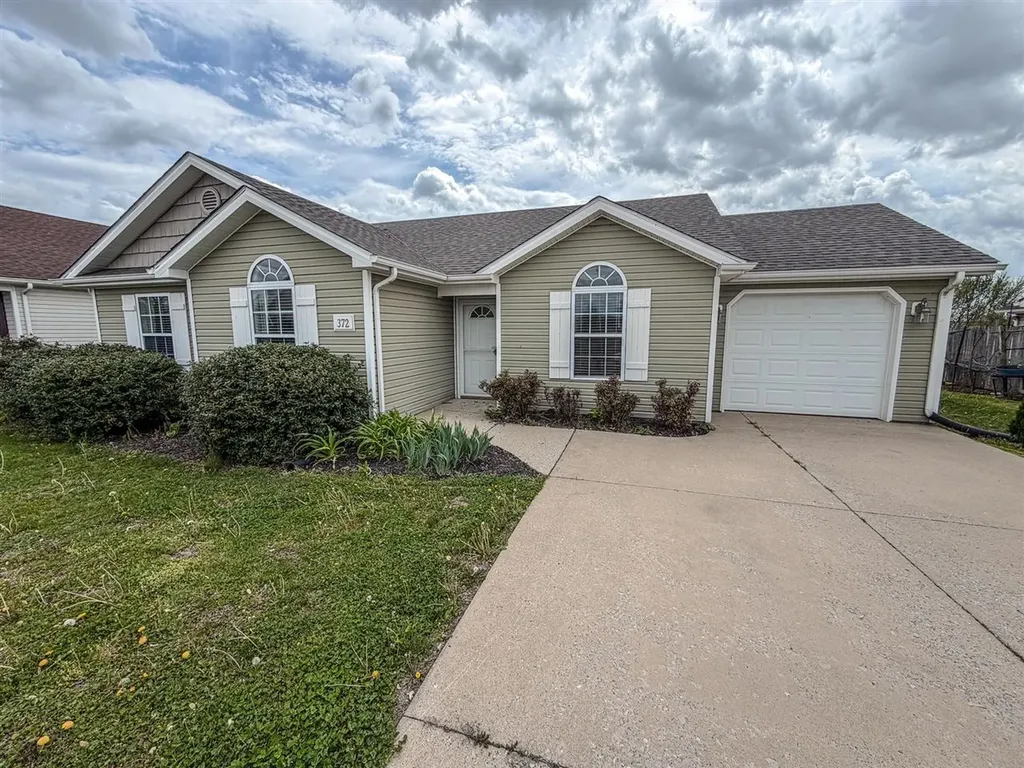 372 Hilton Way Bowling Green KY 42101