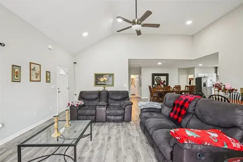 103 Deer Lane Russellville KY 42276