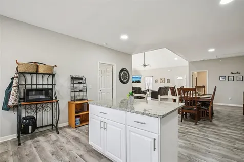103 Deer Lane Russellville KY 42276