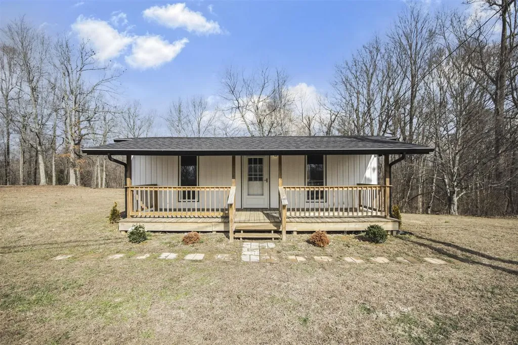 4410 Nolin Dam Road Mammoth Cave KY 42259