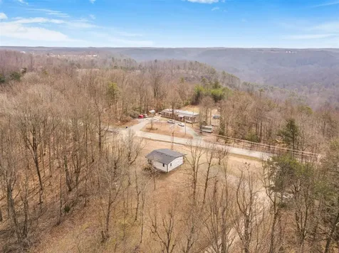 4410 Nolin Dam Road Mammoth Cave KY 42259