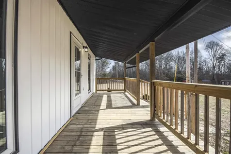 4410 Nolin Dam Road Mammoth Cave KY 42259