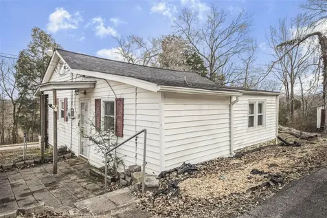 4295 Belle Rive Circle Bowling Green KY 42101