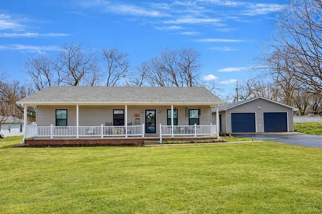 204 Ridgecrest Street Smiths Grove KY 42171
