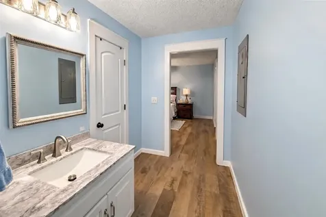 204 Ridgecrest Street Smiths Grove KY 42171