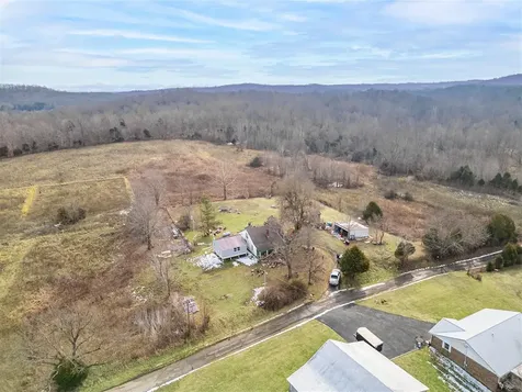 516 Belcher Lane Dunmor KY 42339