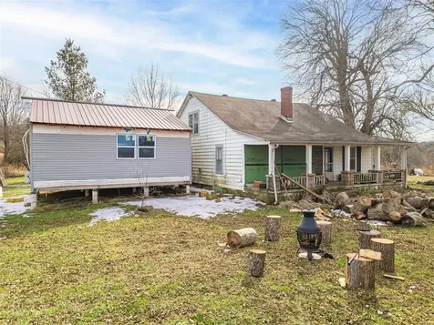 516 Belcher Lane Dunmor KY 42339