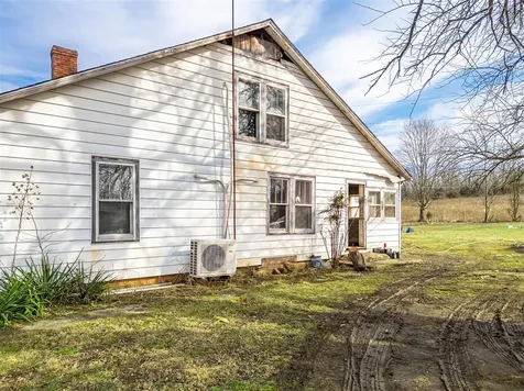 516 Belcher Lane Dunmor KY 42339