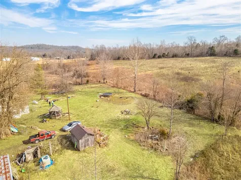516 Belcher Lane Dunmor KY 42339