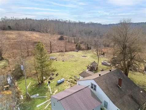 516 Belcher Lane Dunmor KY 42339